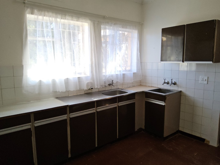 3 Bedroom Property for Sale in Hartbeesfontein North West